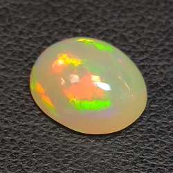 Opal Äthiopien im Ovalschliff 1.62 ct