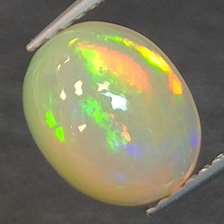 Opal Äthiopien im Ovalschliff 1.62 ct