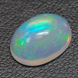 Opal Ethiopia oval cut 1.88 ct