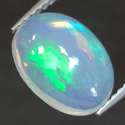 Opal Ethiopia oval cut 1.88 ct