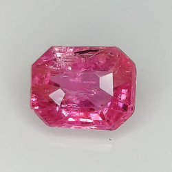 0,84 ct Padparascha-Saphir im Schubladenschliff, 6,08 x 4,95 mm