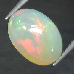 Opal Ethiopia oval cut 1.89 ct