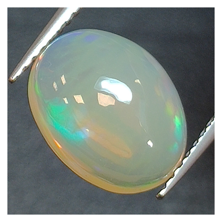 Opal Ethiopia oval cut 2.13 ct