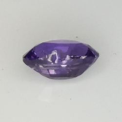 0,80 ct violetter Saphir im Smaragdschliff, 5,93 x 3,91 mm