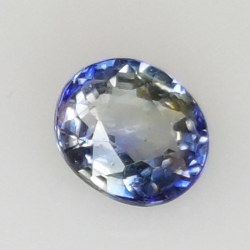 0,56 ct Saphir bleu taille ovale 5,06x4,43 mm