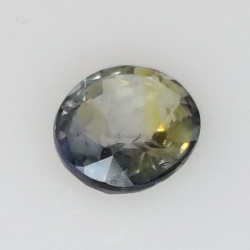 0,85 ct Saphir bleu taille ovale 5,69x5,05 mm