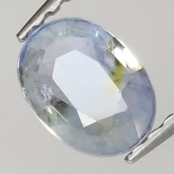 0.74ct Zafiro azul talla oval 5,68x4,49mm