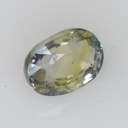 0.84ct Blue and yellow sapphire oval cut 5.82x4.28mm