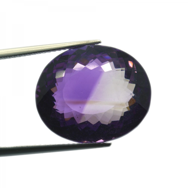 34,69 ct Amethyst, Größe 20,31 x 17,97 mm