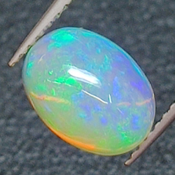 2.2ct Opal oval cut 10.33x7.5mm