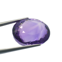 26,21 ct Amethyst im Ovalschliff 20,32 x 17,08 mm