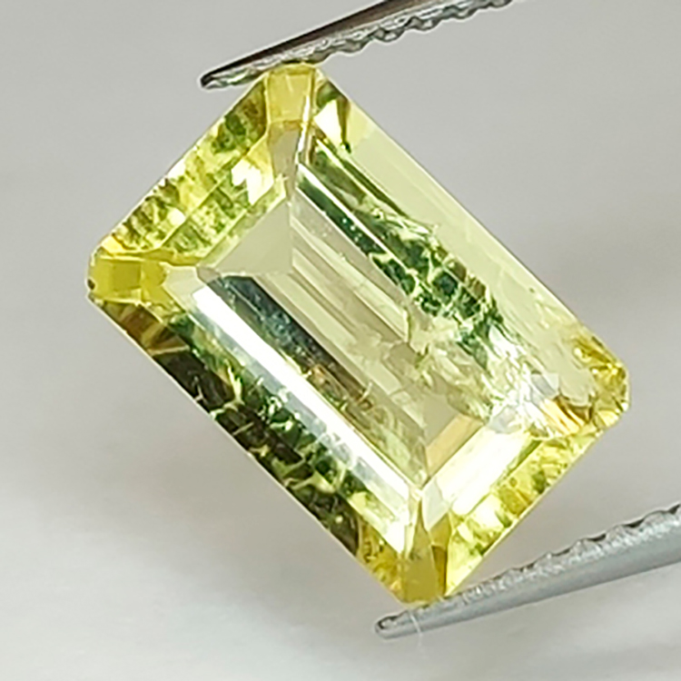 Taille émeraude Héliodore 2,50 ct