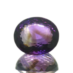 36,00 ct Amethyst im Ovalschliff 23,58 x 19,25 mm