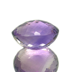 36,00 ct Amethyst im Ovalschliff 23,58 x 19,25 mm