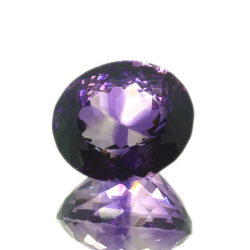 46,92 ct Amethyst im Ovalschliff 23,58 x 23,95 mm