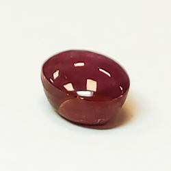 1,90 ct runder Rubin-Stern-Cabochon