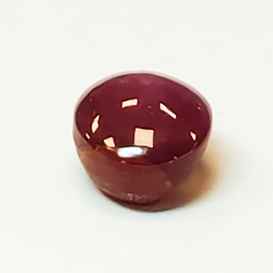 1,90 ct runder Rubin-Stern-Cabochon