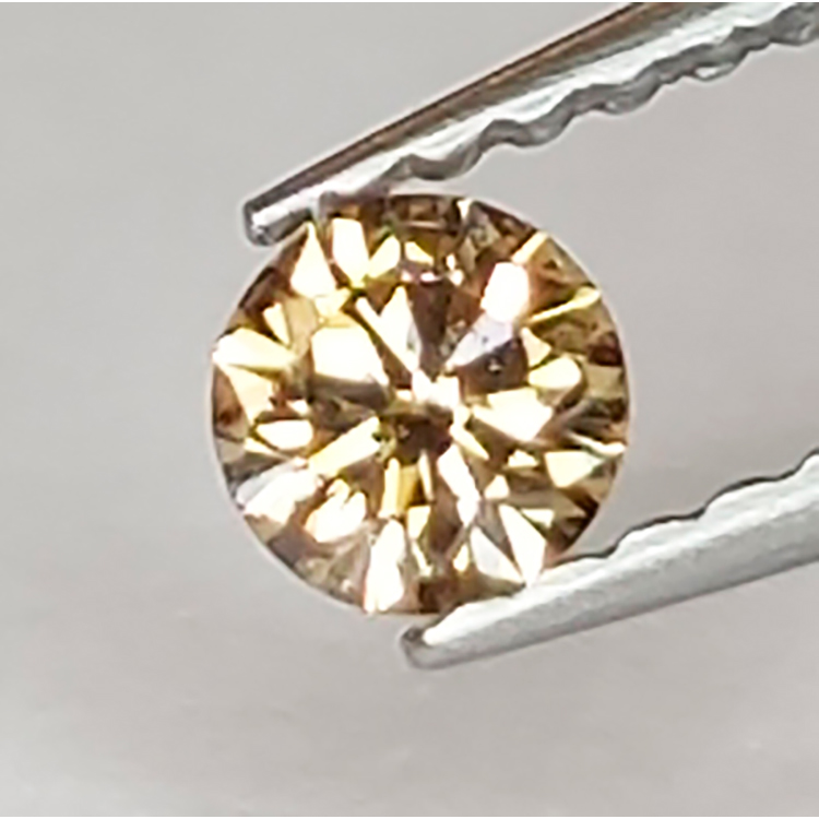 Diamant brun 0,19 ct taille ronde 3,12 x 2,25 mm