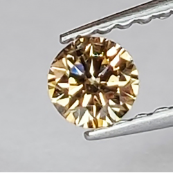 0,19ct Diamante Brown Talla Redonda 3,12x2,25mm