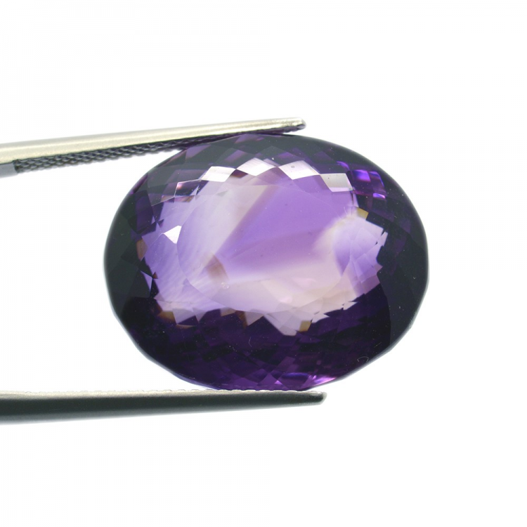 17.98 ct Amethyst Oval Cut 20.60x15.47mm