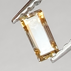 0,19ct Diamante Brown Talla Esmeralda 4,66 x 2,26mm