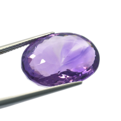 Améthyste taille ovale 17,98 ct 20,60x15,47 mm