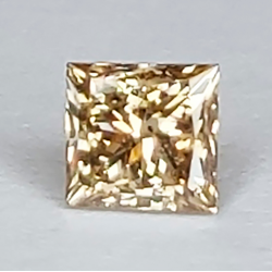 0,40ct Diamante Brown Talla Princesa 3,43x2,96mm