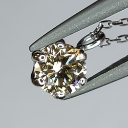 Pendentif diamant avec chaîne en platine 0.20 ct