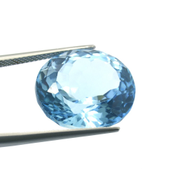 25,79 ct. Blue Topaz Oval Cut