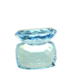 15,67 ct.. Blue Topaz Cuscino