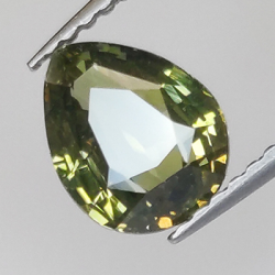 1,54ct Zafiro cambio de color 7,79x6,35mm