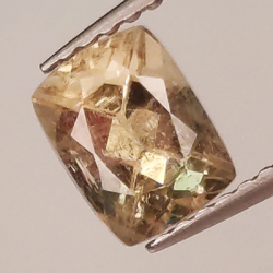 1,48 ct Diaspor-Kissenschliff 6,81 x 5,22 mm