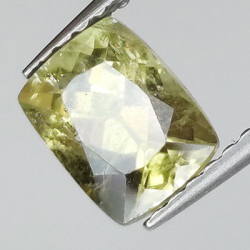 1,48 ct Diaspor-Kissenschliff 6,81 x 5,22 mm