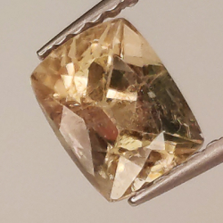 1,48 ct Diaspor-Kissenschliff 6,81 x 5,22 mm