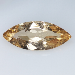 Morganite taille marquis 3,81 ct 18,43 x 7,91 mm