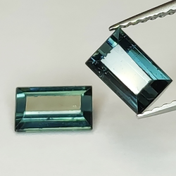 Tormalina da 2,03 ct, taglio baguette, 7,38 x 4,44 mm