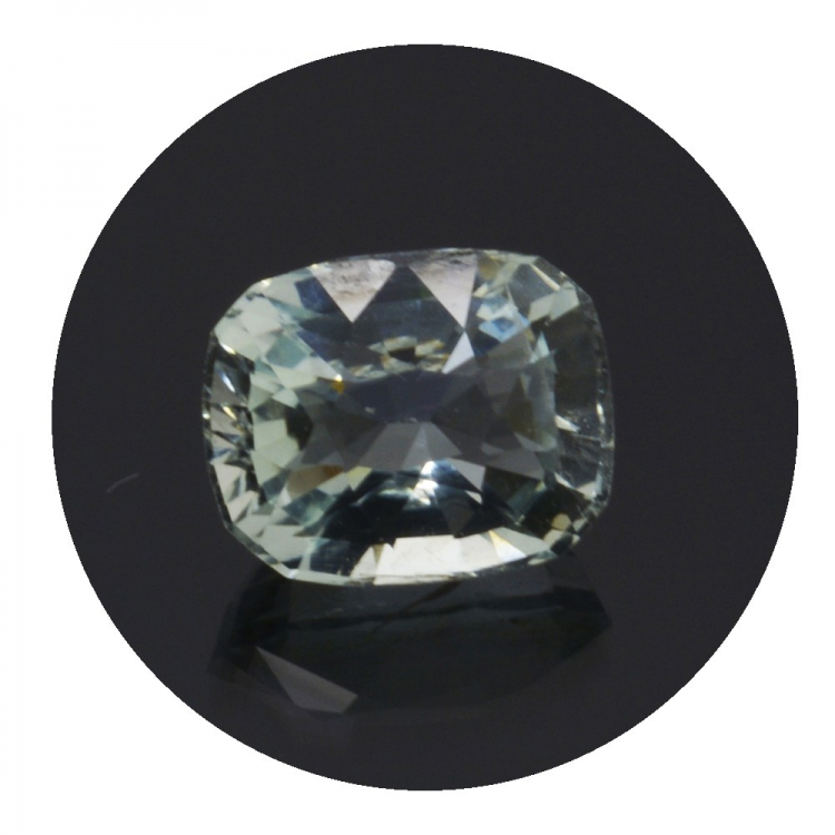 2,03 ct.  Acquamarina in Faccettato Cuscino