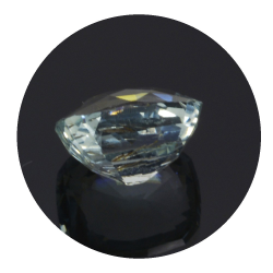 2,03 ct.  Acquamarina in Faccettato Cuscino