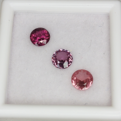 1.08ct Spinel Round Cut 4.7-4.6 mm