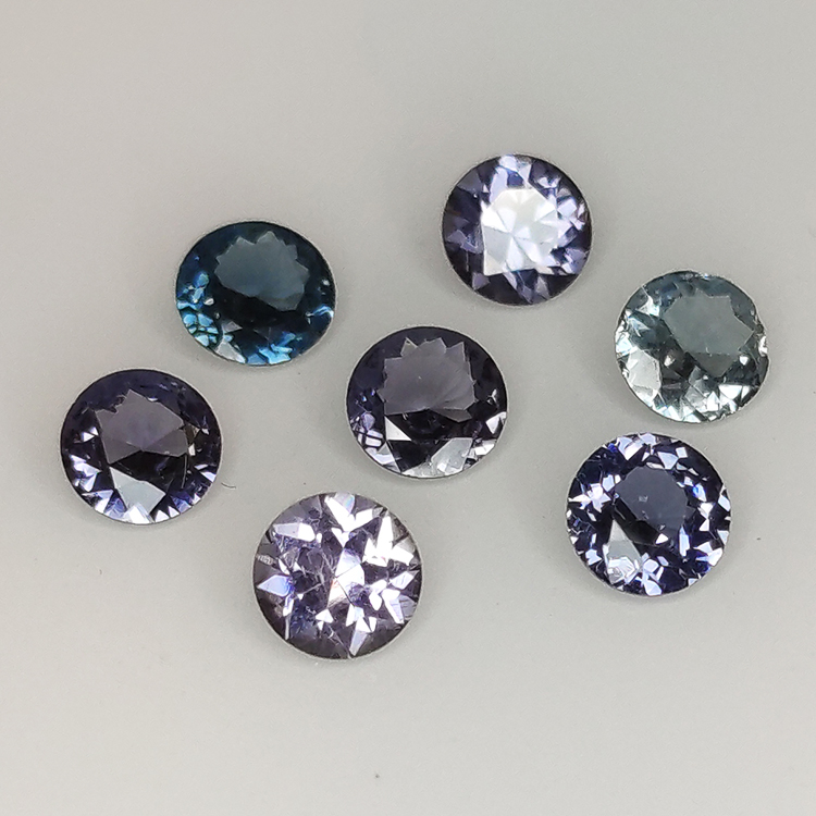 2.16ct Spinel Round Cut 4.3-4.4mm