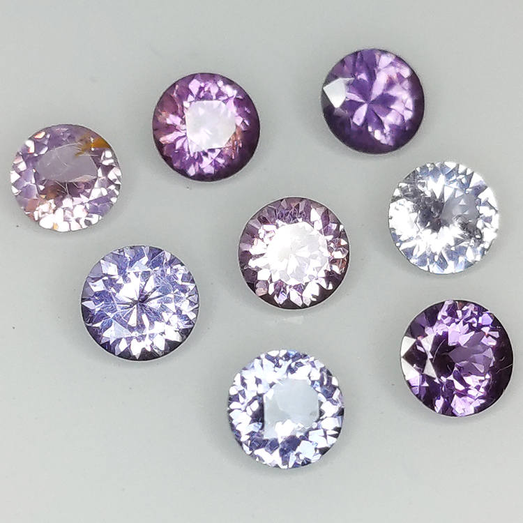 2.28ct Spinel Round Cut 4.1-4.2mm