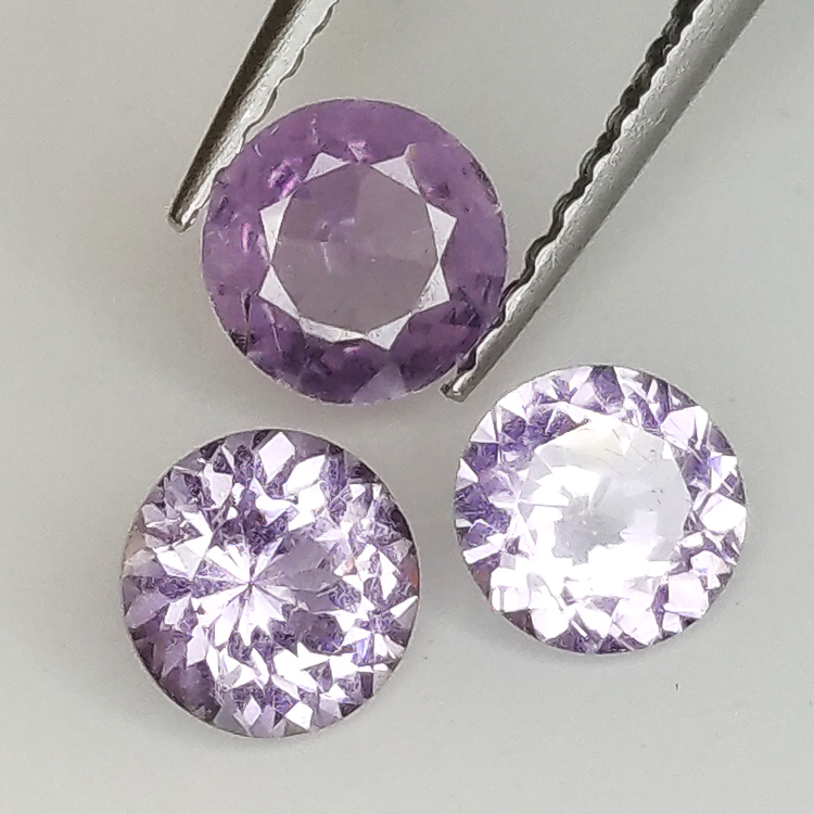 1.12ct Spinel Round Cut 5-4.7mm