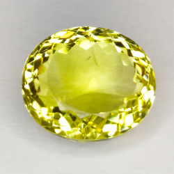 21,34 ct Zitronenquarz im Ovalschliff 17,81 x 15,44 mm