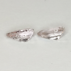 Morganite taille poire 1pz 5-7mm