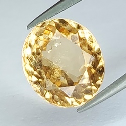 3.03ct Granate Hessonita talla oval 9,48x8,58mm