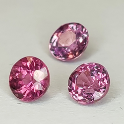 copy of 1,21ct.Rhodolite Garnet Oval Cut