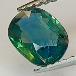 0,98ct blauer Saphir im Ovalschliff, 6,70 x 5,40 mm