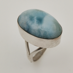 925 ZILVEREN RING het LARIMAR maat16