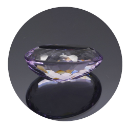 Ametista rosa da 24,16 ct proveniente dalla Francia, 23,04x15,84 mm