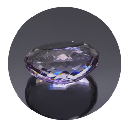 Ametista rosa da 29,61 ct proveniente dalla Francia, 22,70x17,71 mm